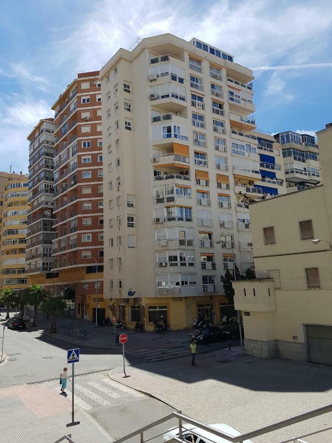 Apartamento Malaga Beach 外观 照片